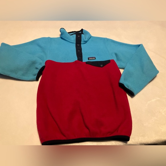 Blue and Dark Pink Fleece Pullover